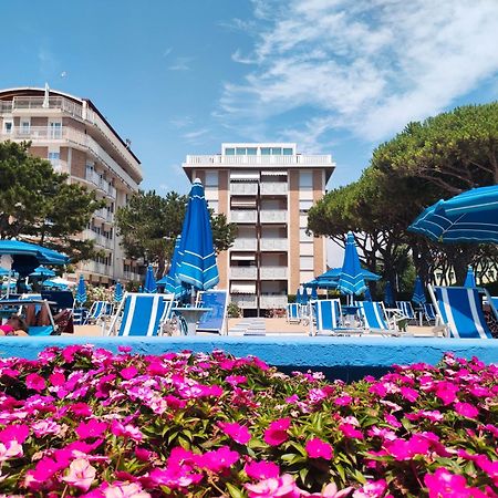 Apartmán Brioni Fronte Mare Lido di Jesolo Exteriér fotografie