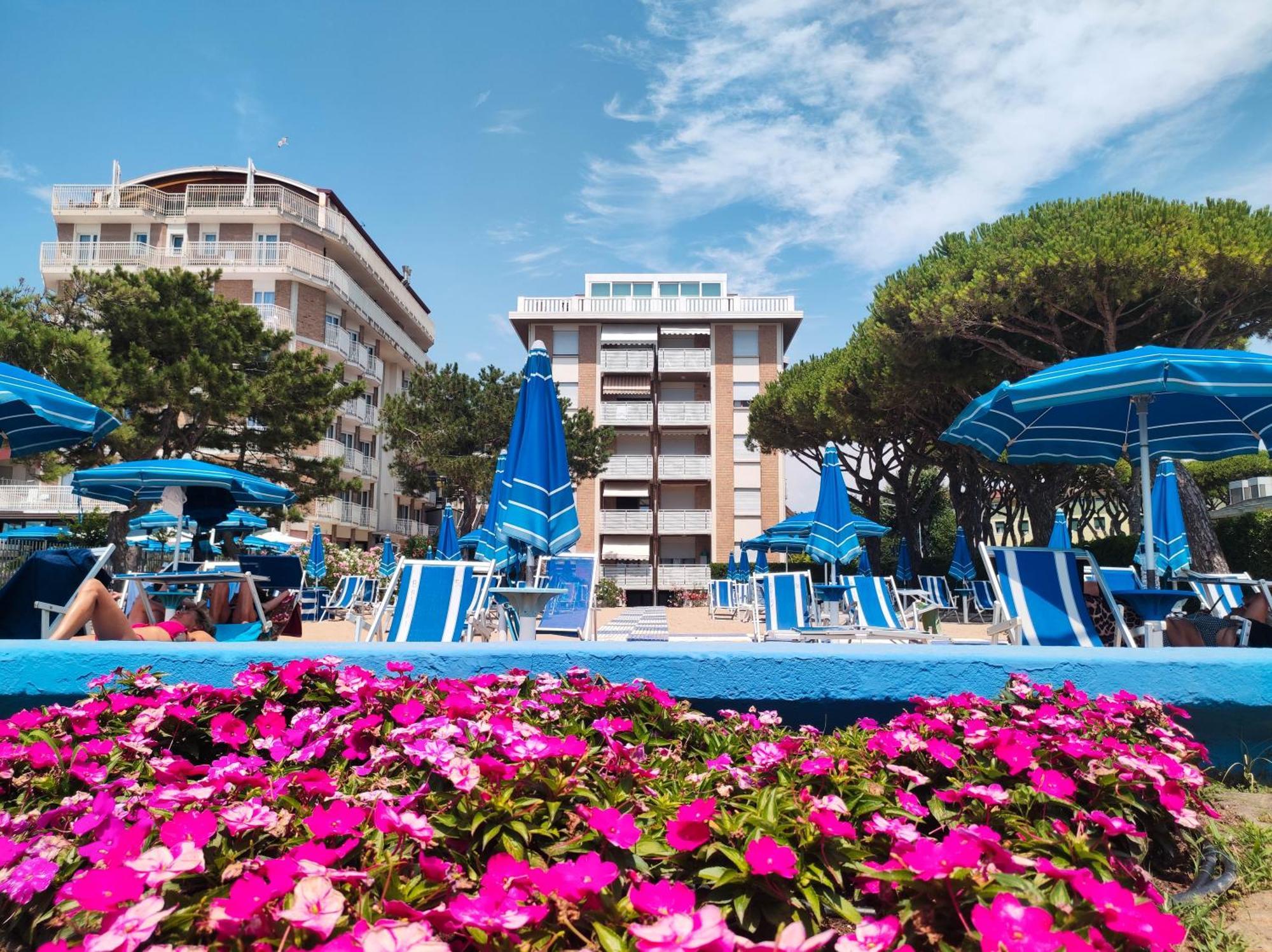 Apartmán Brioni Fronte Mare Lido di Jesolo Exteriér fotografie